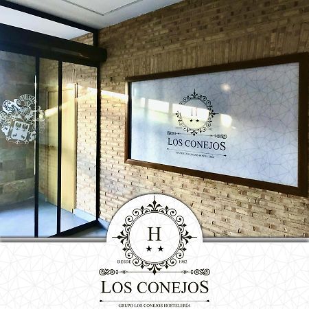 Hotel Los Conejos Mora المظهر الخارجي الصورة