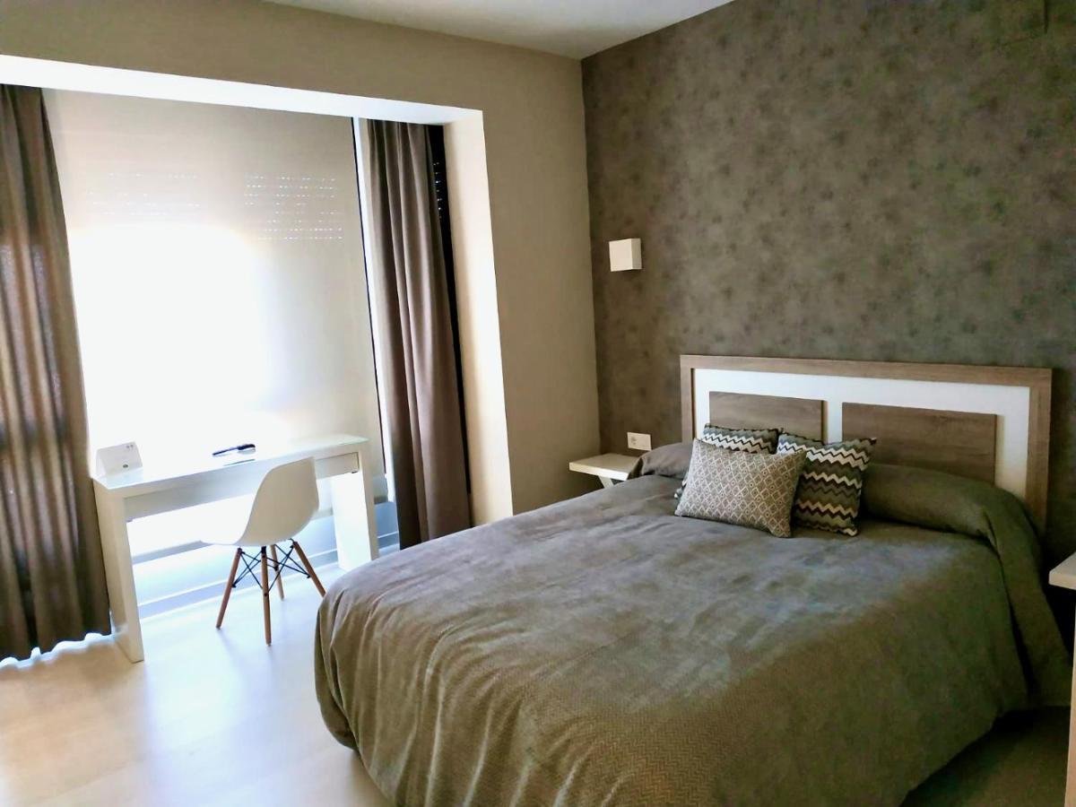 Hotel Los Conejos Mora المظهر الخارجي الصورة